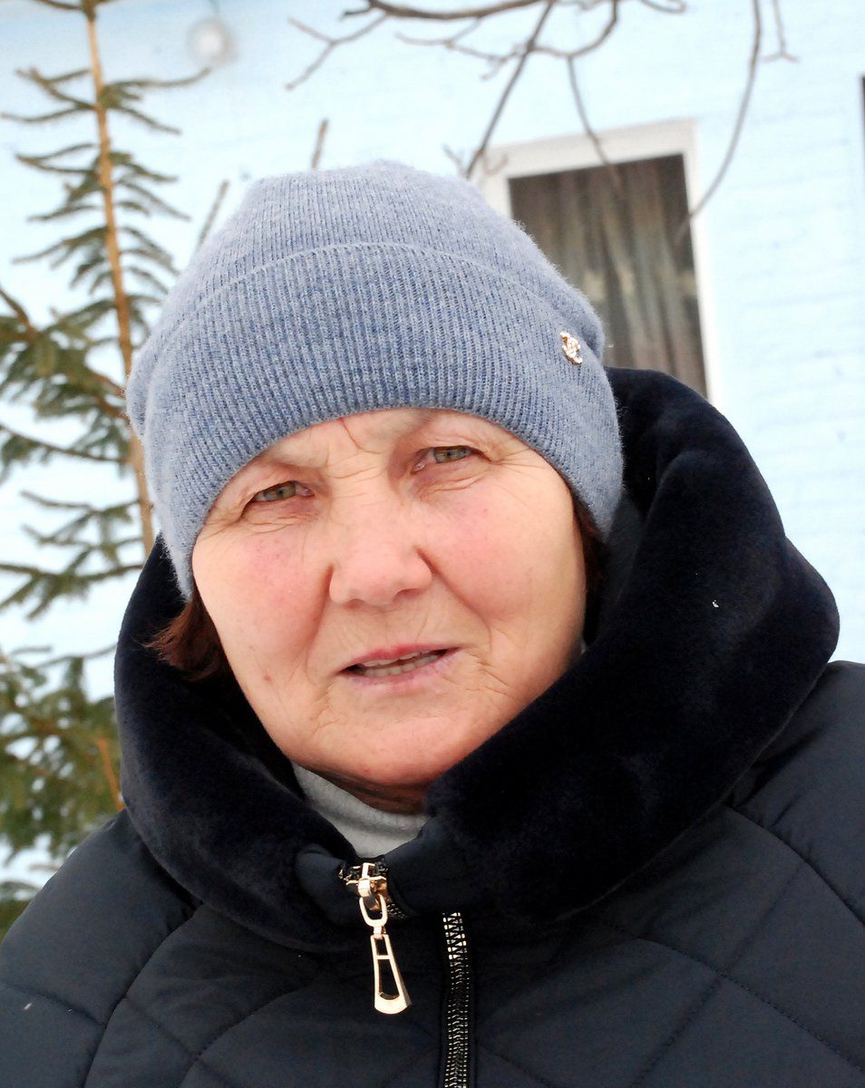 «Нам би ще трактор свій...», або Важка європейська наука
