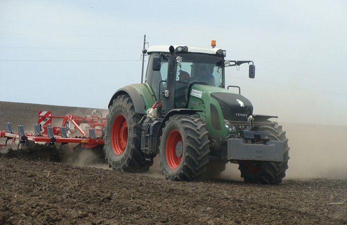 Сіють ранні зернові: чверть площ позаду
