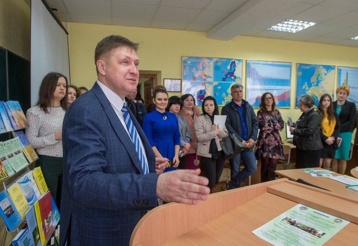 Як швидше втілити теорію в практику