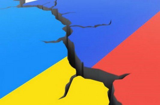Москва натискає всі кнопки на пульті гібридної війни
