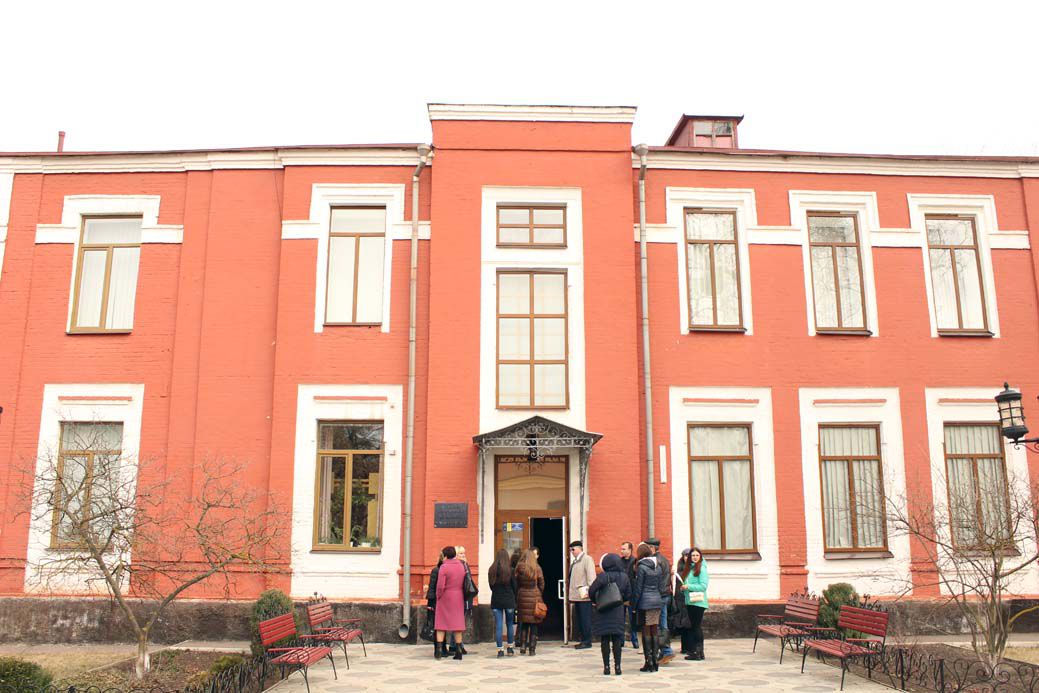 Спадщину Антона Макаренка зарано списувати в архів