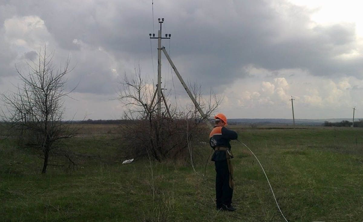Електролампочка знову засвітилася