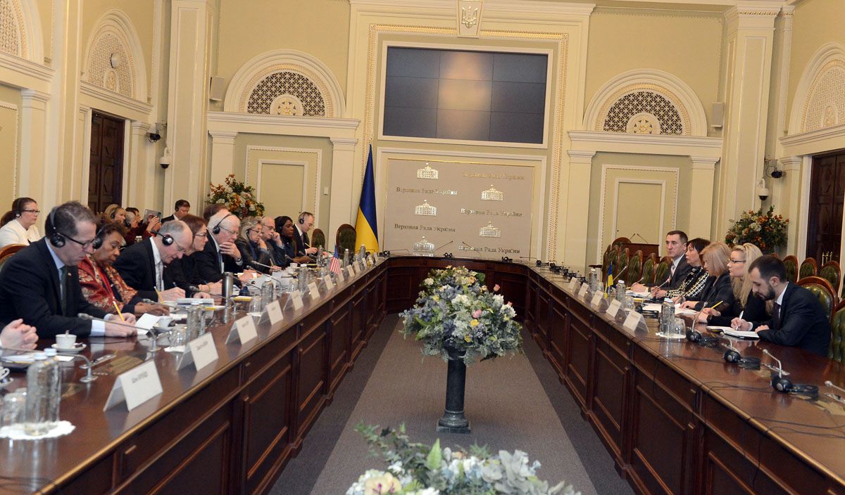 Конгрес США надає послідовну підтримку у протистоянні з кремлівською окупацією та здійсненні реформ