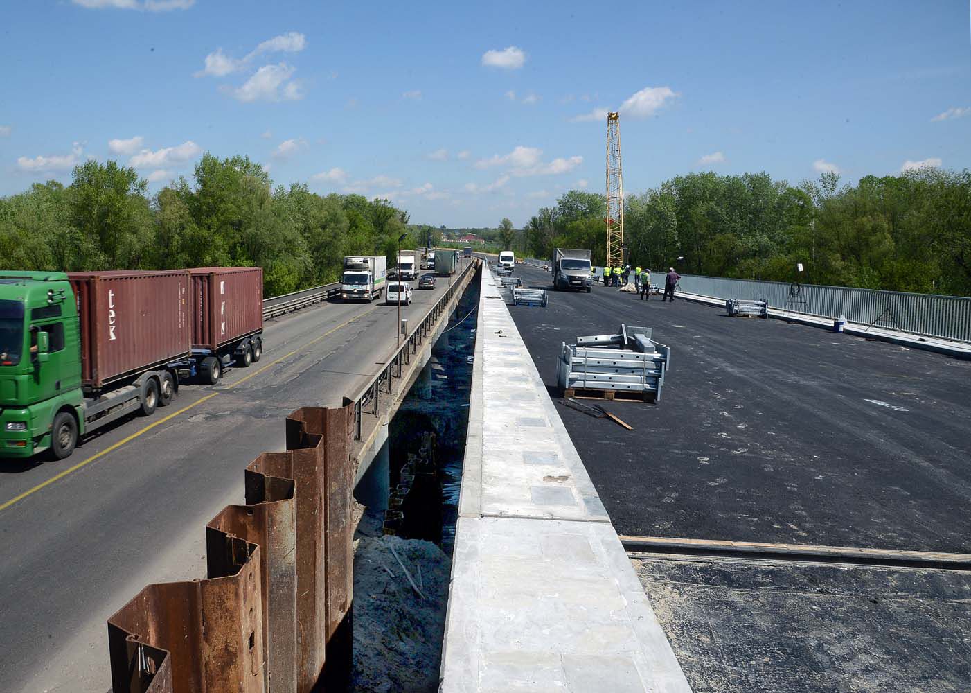 На Полтавщині зводять шляхопровід