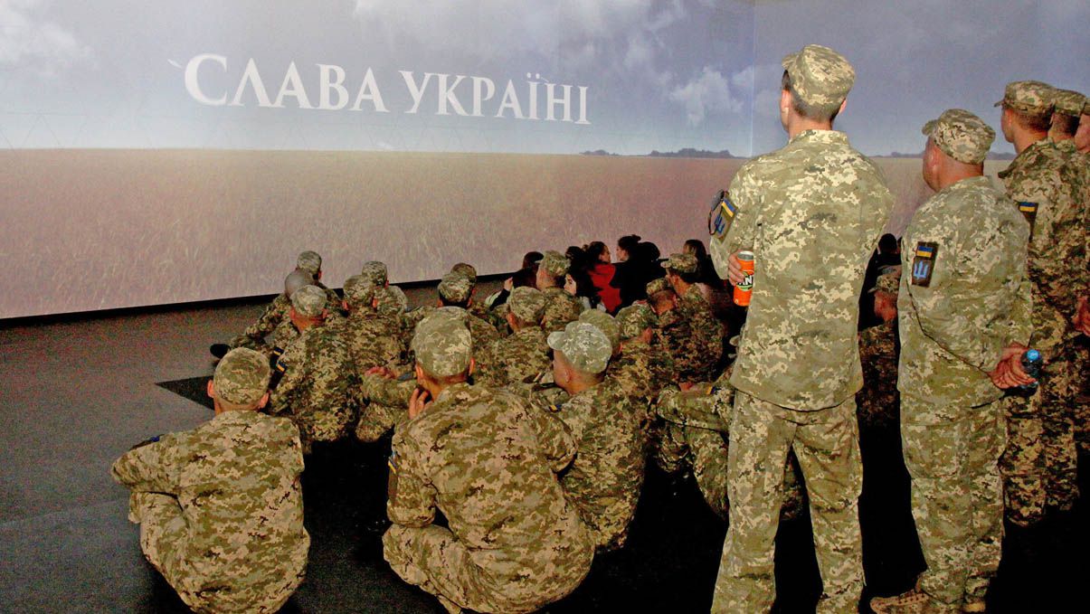 Для солдатів 93-ї ОМБр «Холодний Яр» провели екскурсію