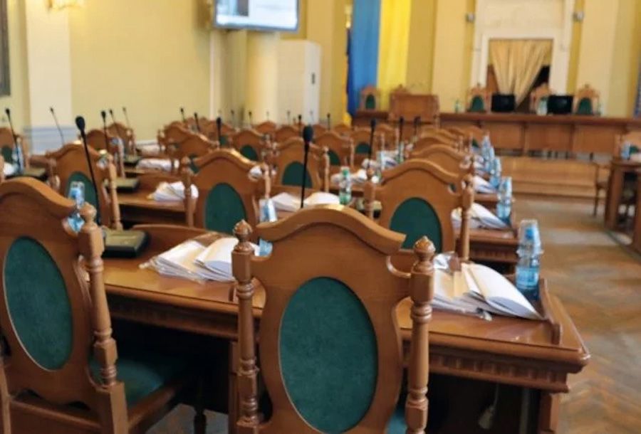 Чому постало питання відставки,  ніхто пояснити не може