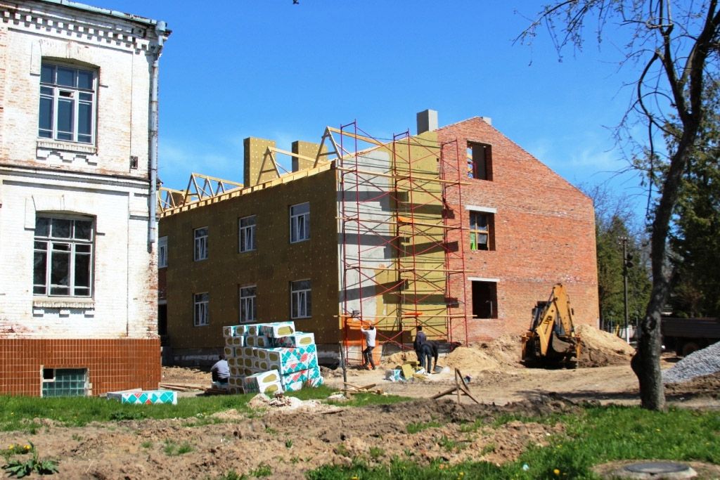 Шість будинків для однієї бригади