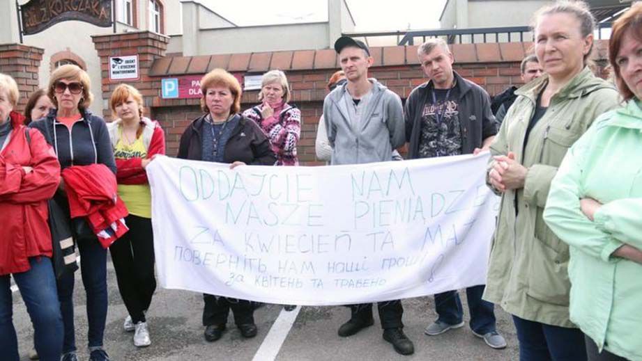 Заробітчани-страйкарі вимагають виплати заробленого