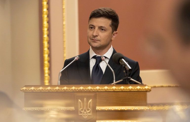 Володимир Зеленський відповів на петицію про свою відставку