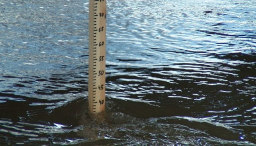 У селищі Стара Ушиця зливи відключили водопостачання