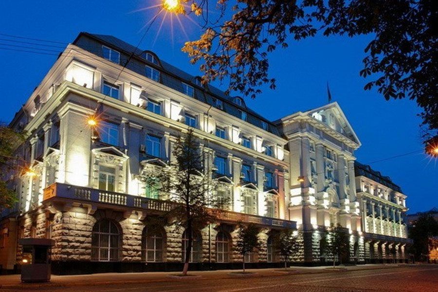 Понад 17 млн $ привласнили представники приватної компанії