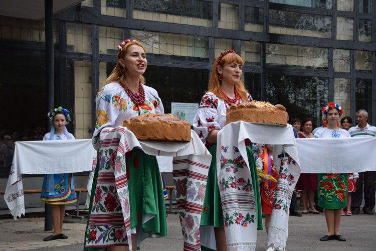 Рушник завдовжки у… півстоліття