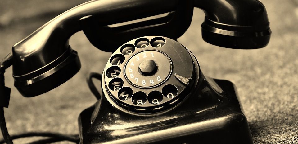 Zelensky had the first telephone conversation with Putin
