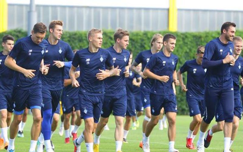 Динамівці почали домашню підготовку