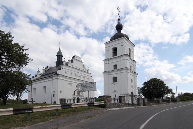 Науковці продовжать дослідження усипальниці Богдана Хмельницького