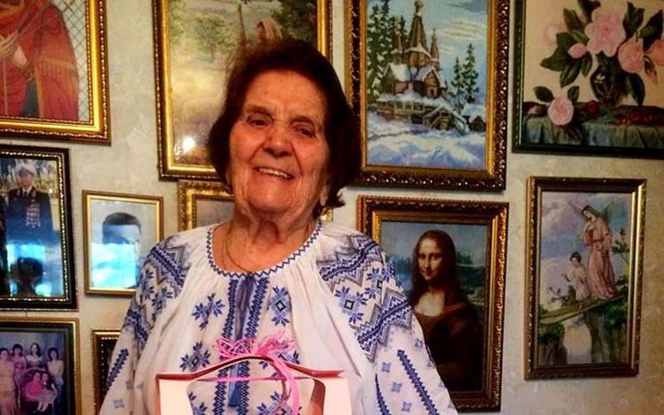 До сторіччя вишила «Джоконду»
