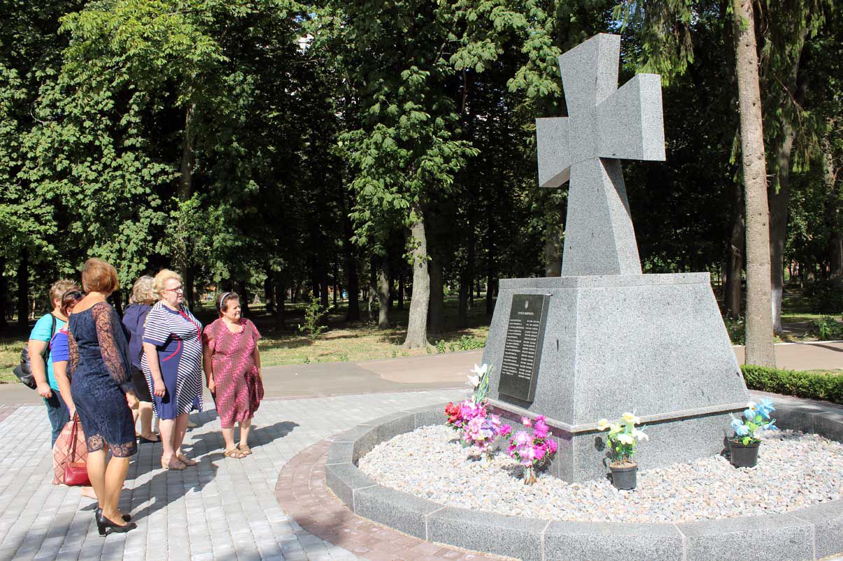 Представники родин полеглих захисників України закликали керівників держави не допустити реваншу антиукраїнських сил