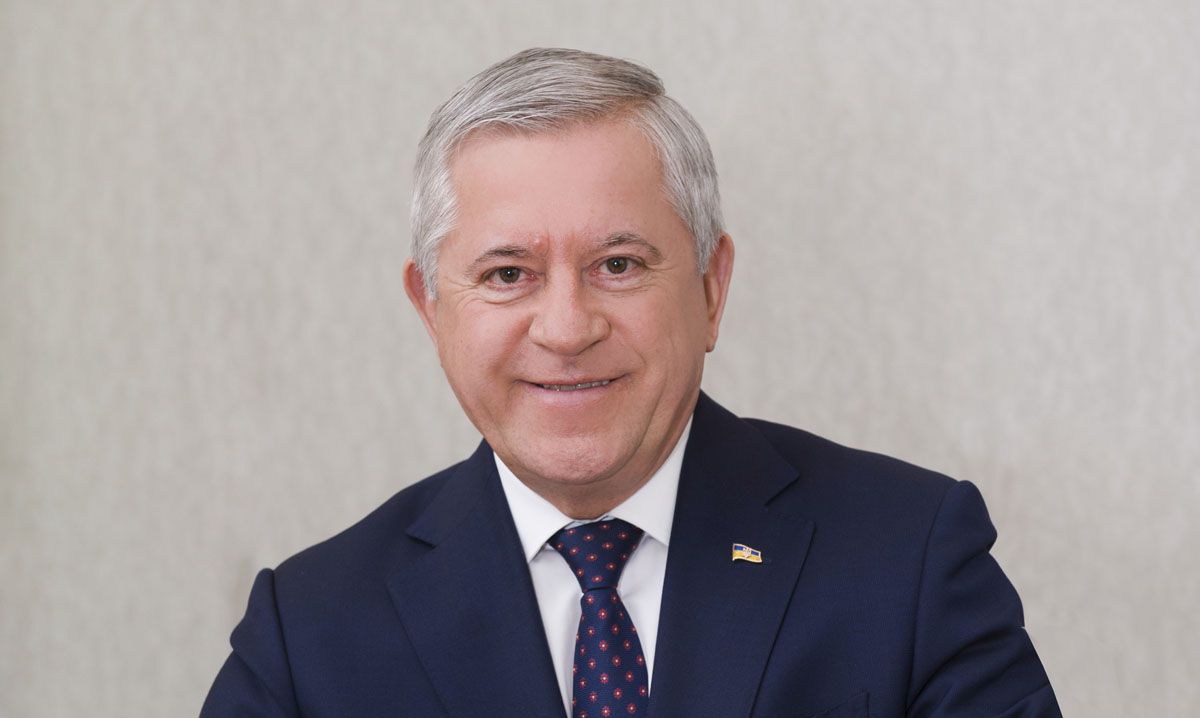 Вітаємо Анатолія Кінаха!