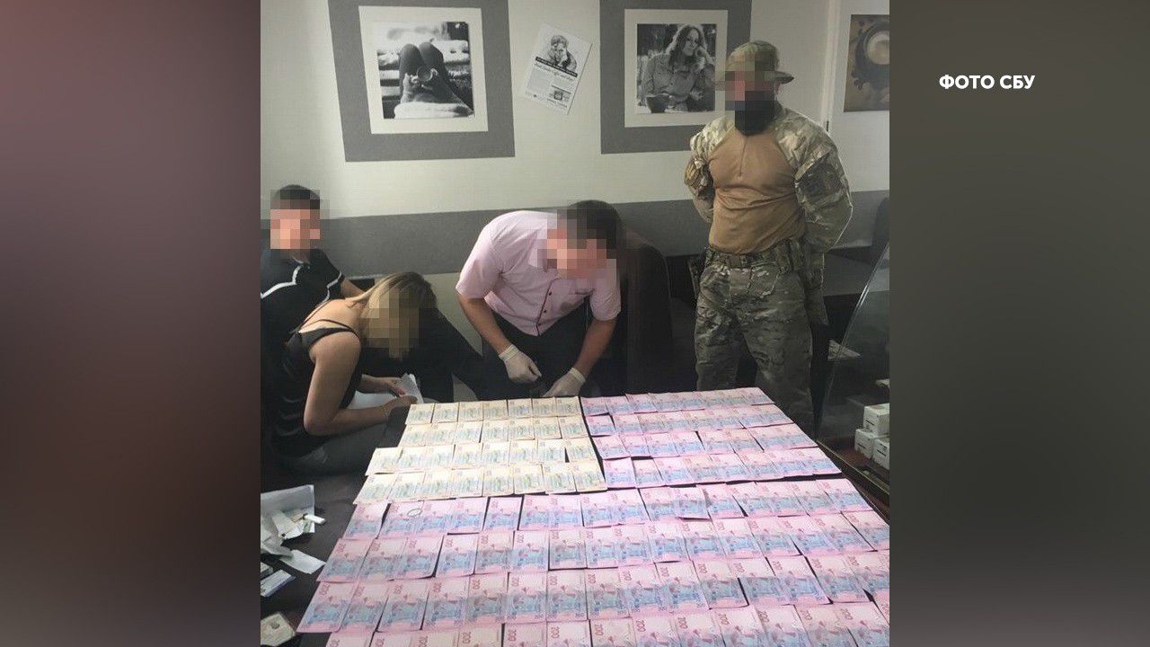 Викрили реєстраторів на сприянні  рейдерству
