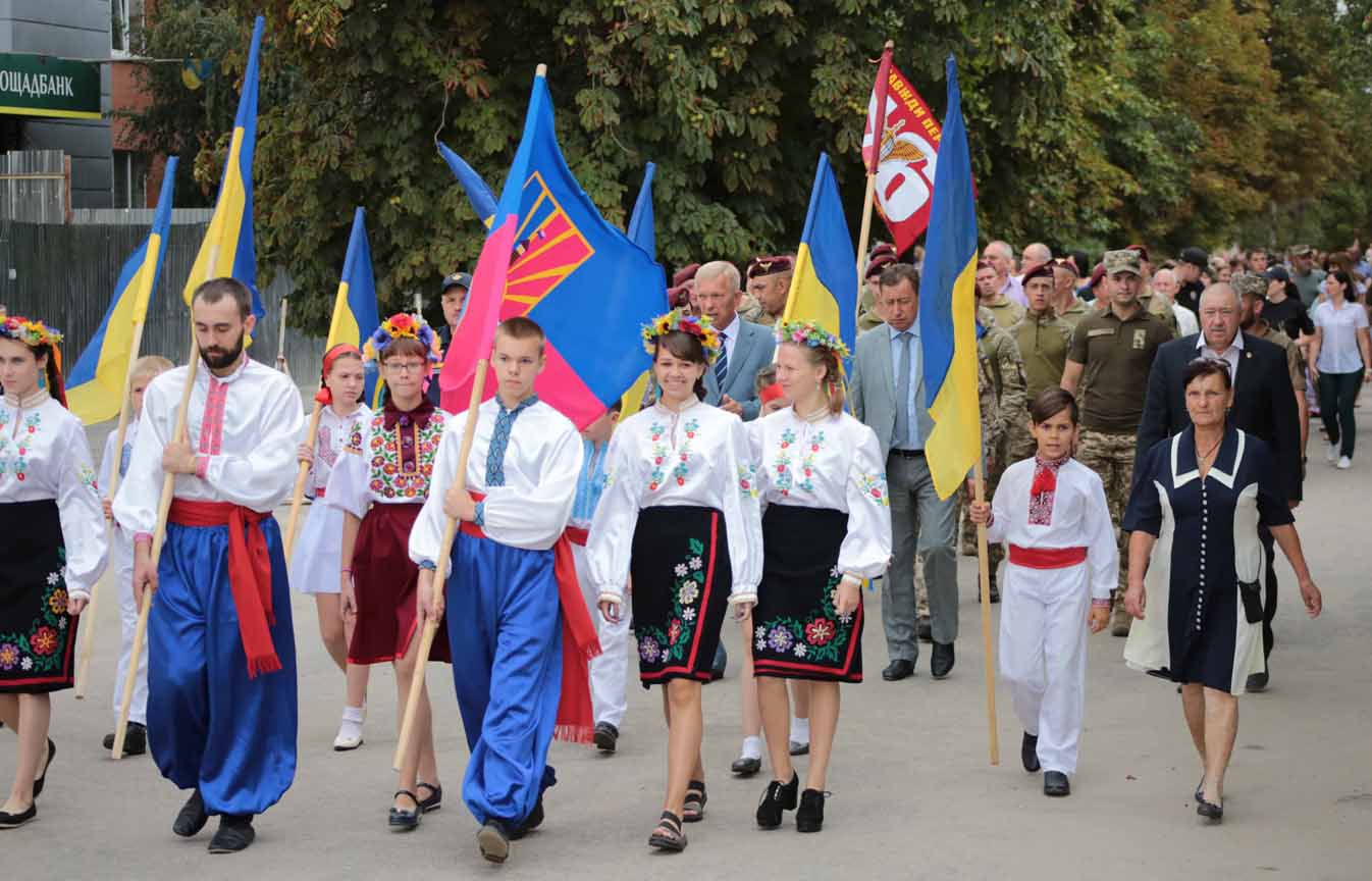 До річниці свого визволення висадили алею Миру