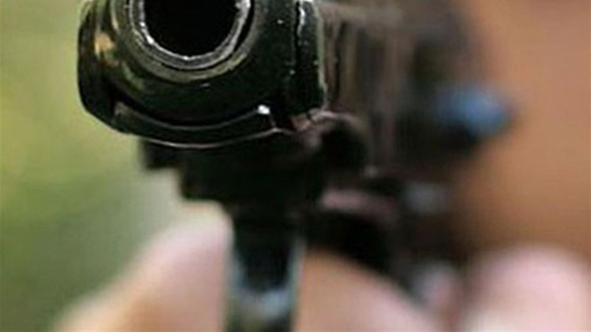 Маріупольця застрелили на порозі квартири
