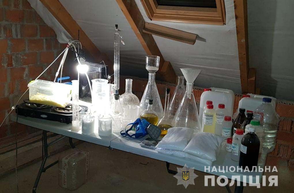 На 75 000 грн зілля вилучили поліцейські 