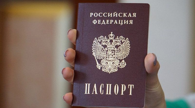 А дипломати мовчать...