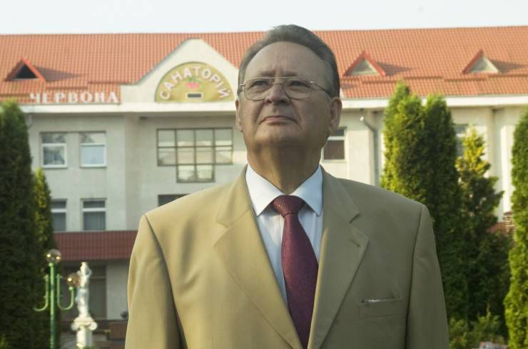 Санаторій «Червона калина» приваблює відпочивальників і восени