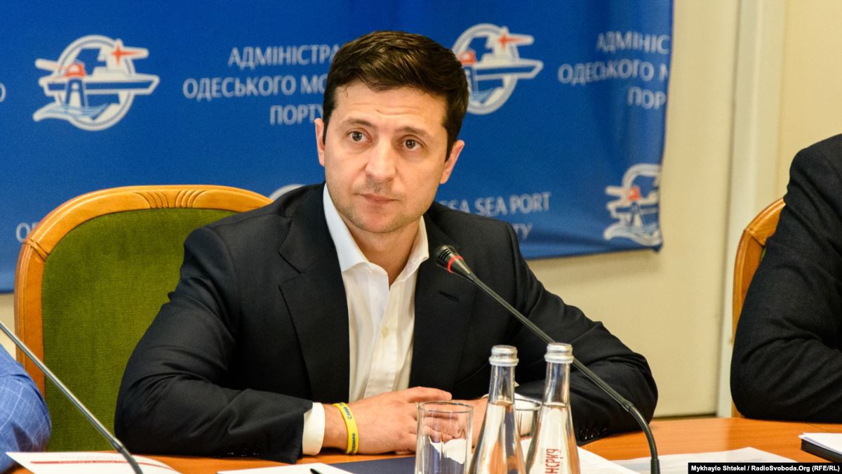 Хто сьогодні грає на «контрабасі»?