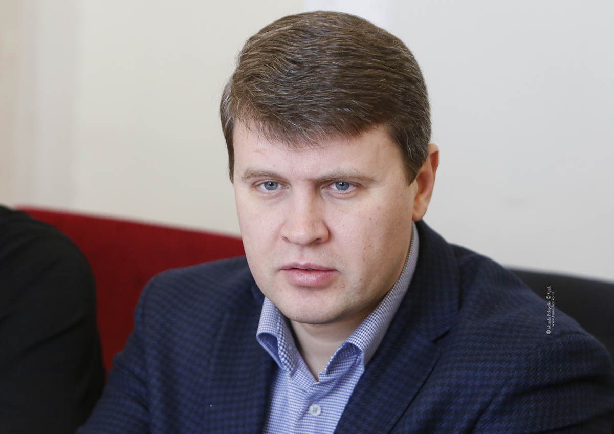 Вадим ІВЧЕНКО: «Продаємо Україну. Дешево»