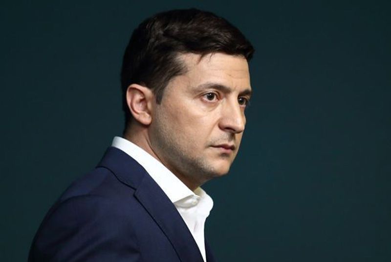 Президент вимагає погасити борги у зарплаті