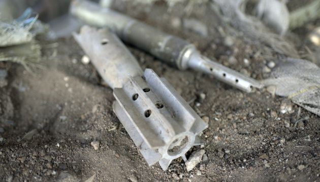 На Донбасі від мін загинуло 300 мирних жителів