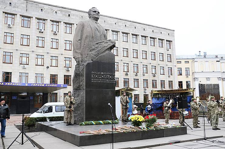 У Житомирі до дня народження батька космонавтики запустили зореліт 