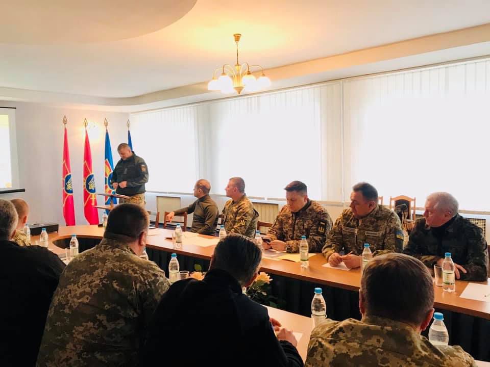 Рада оборони засідала у Десні