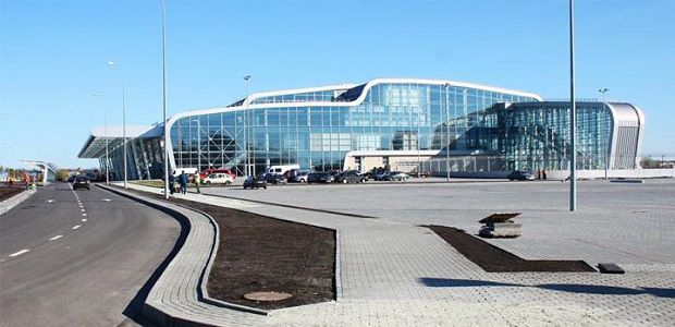 У Львові виступають проти концесії міського аеропорту
