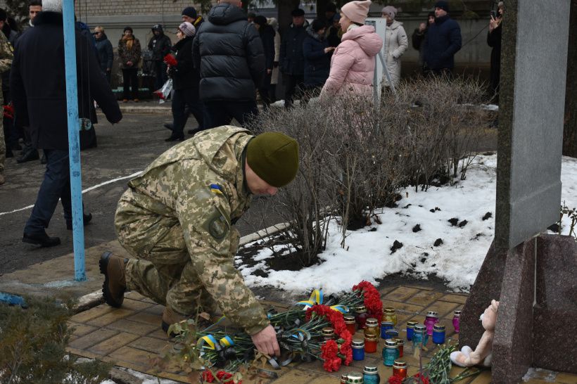 Згадали жертв обстрілу району Східний