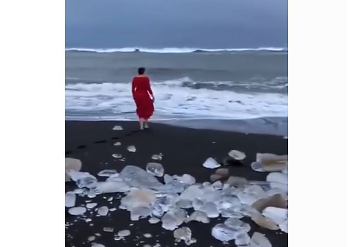 Та, що біжить по хвилях