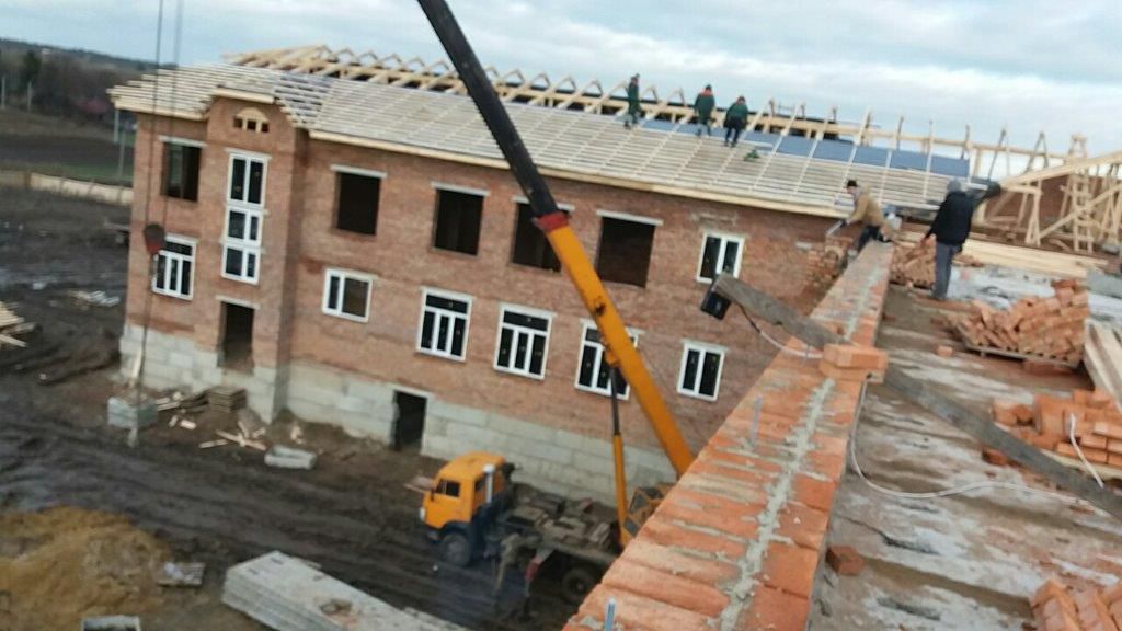 Взялися за школу в селі Борбин