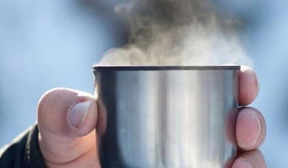 Чи потрібні намети для безхатченків