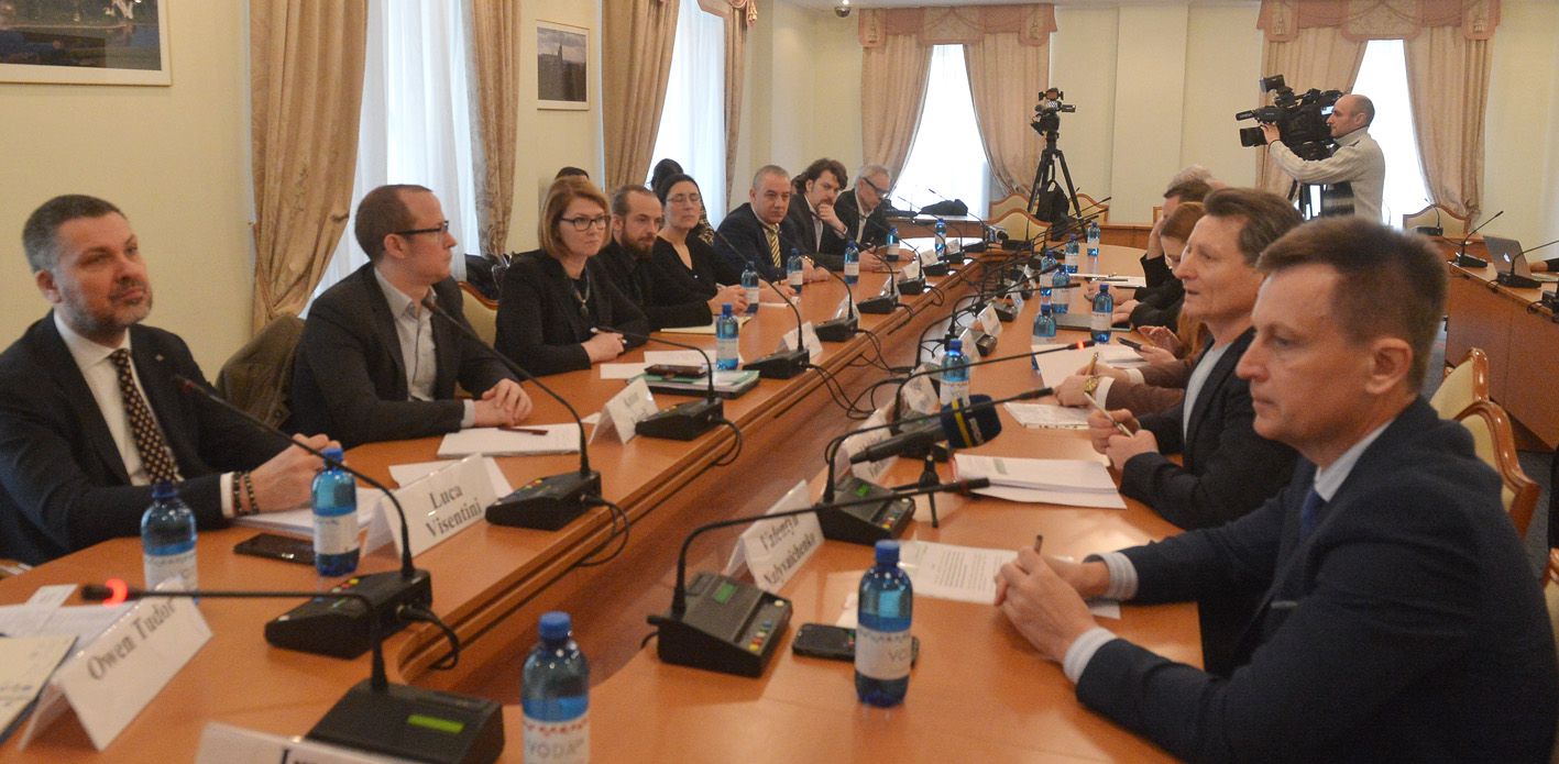 Закон має захищати інтереси і роботодавців, і працівників