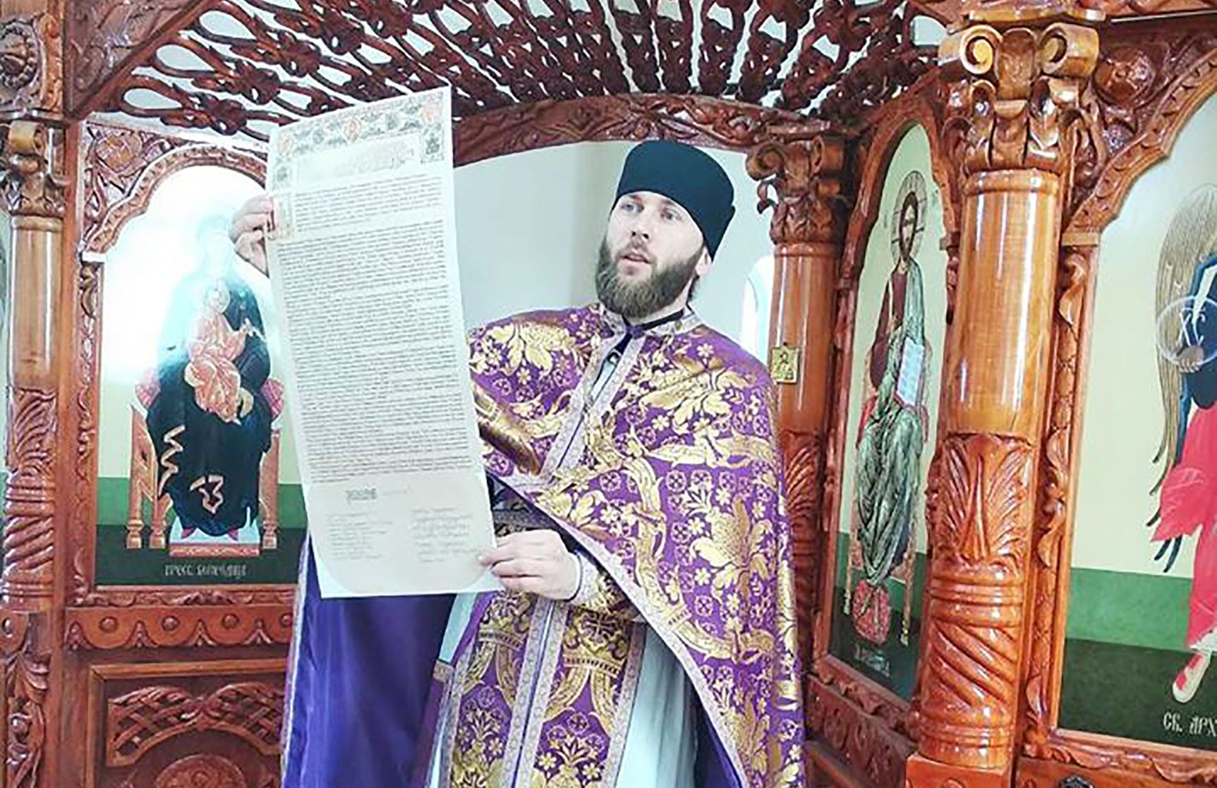 Допомагає не лише молитвою