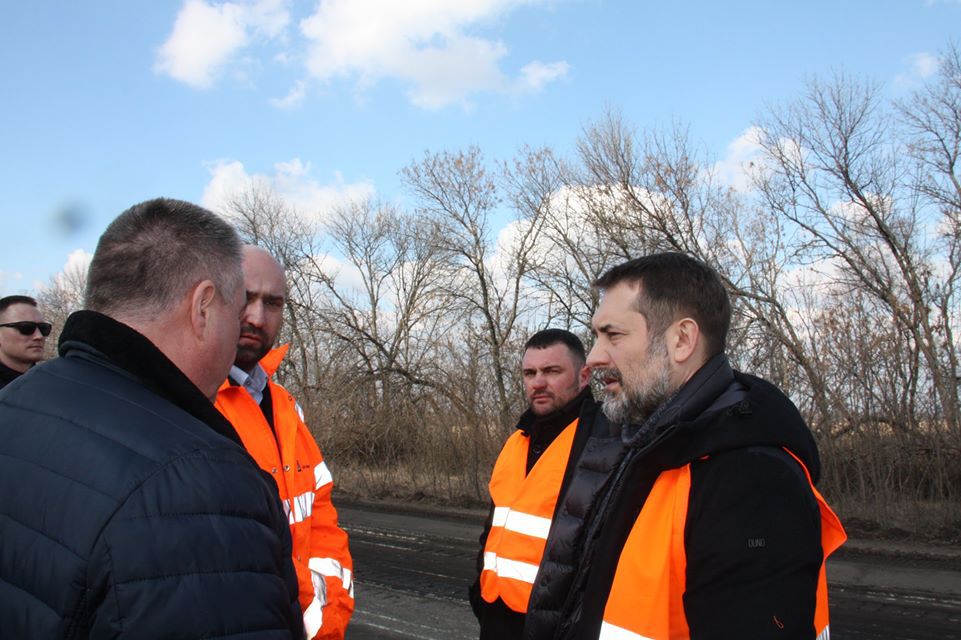 На Луганщині розпочинають розбудову дорожньої галузі