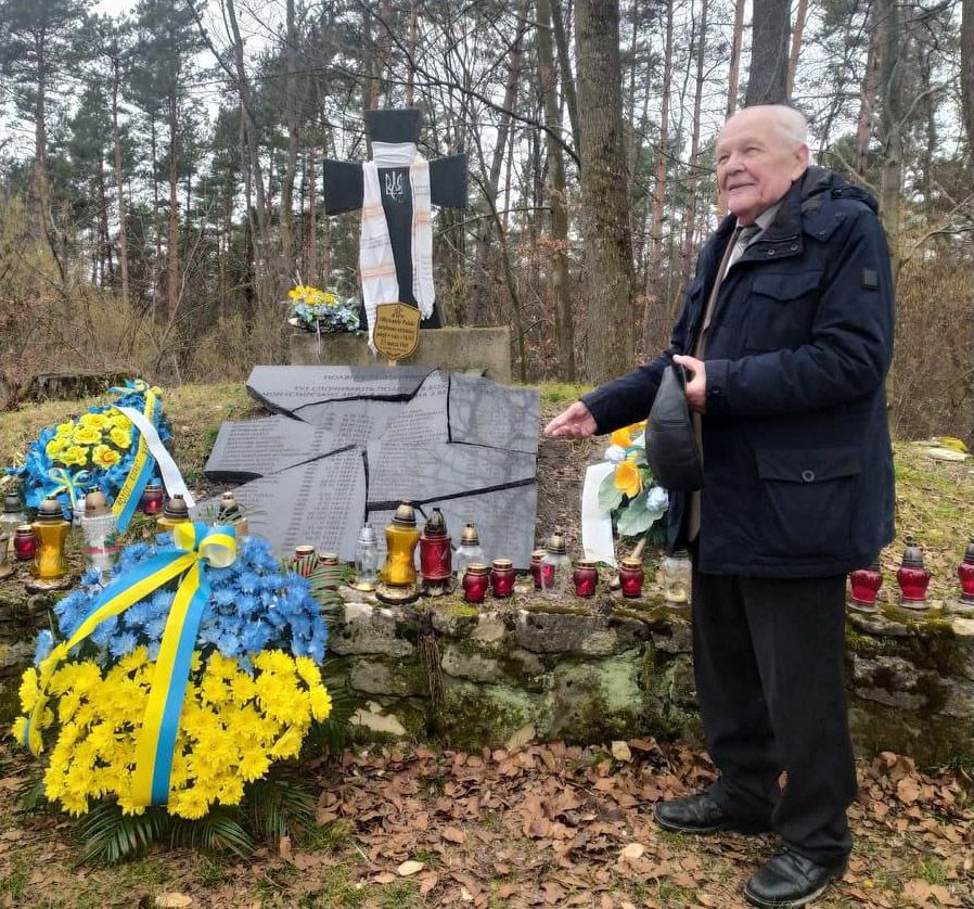 Вандалізм над могилами викликав обурення