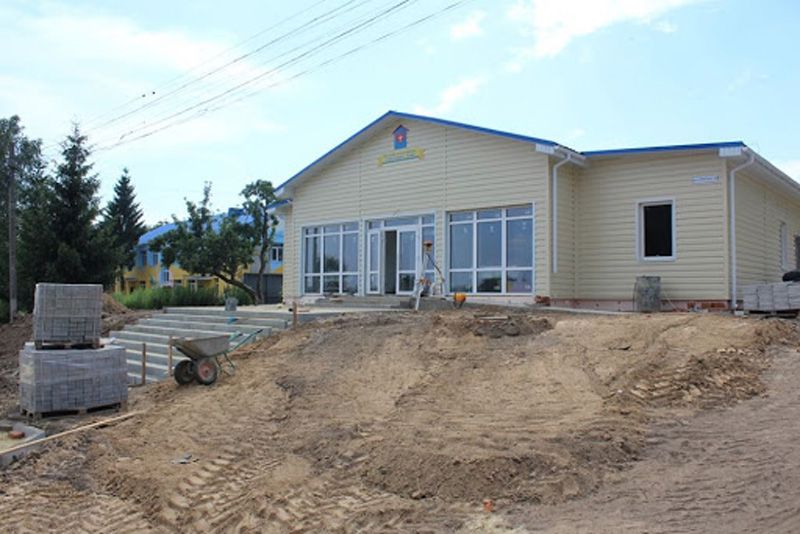 За проекти амбулаторій заплатили двічі