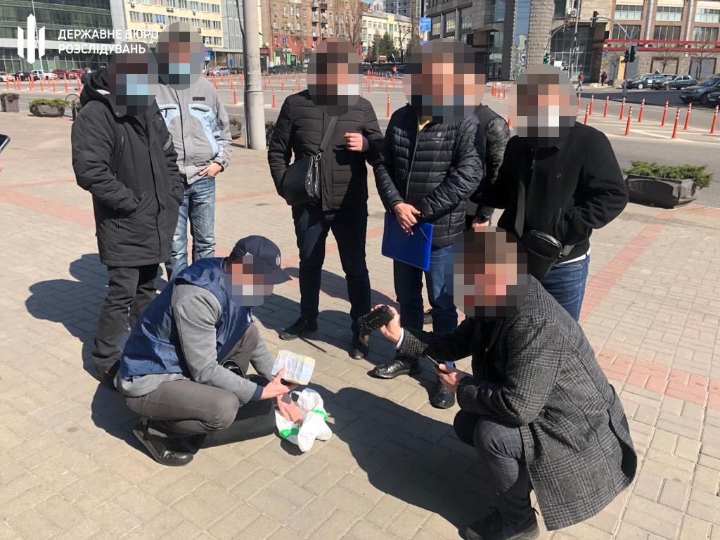 За торгівлю посадами затримали фальшивого радника глави Офісу Президента