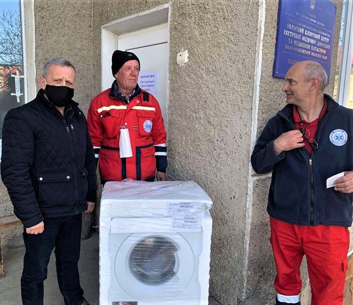«Швидка» потребує невідкладної допомоги