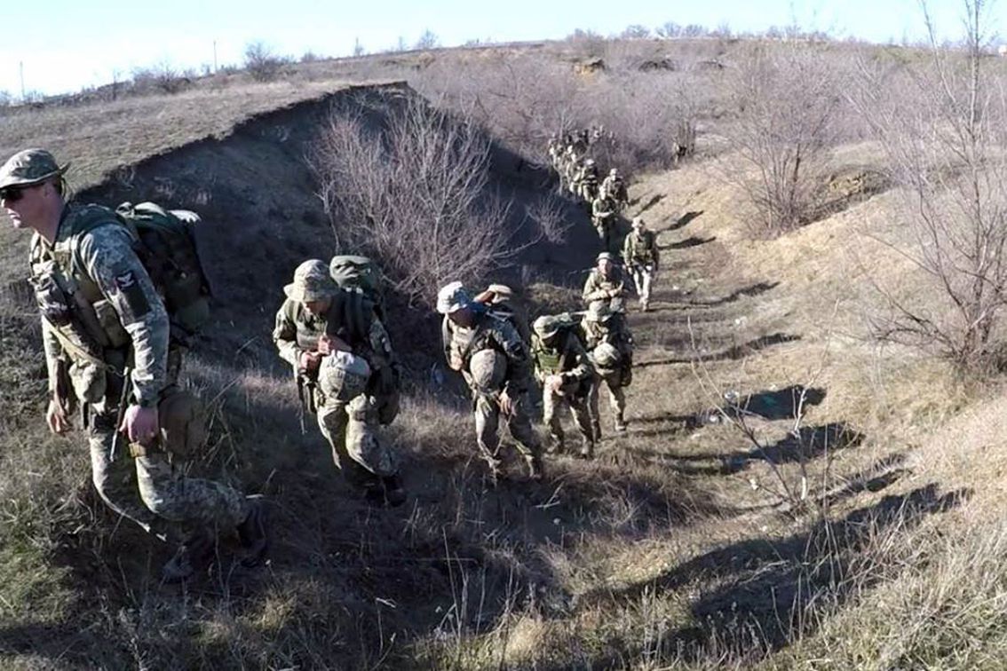 30-кілометровий марш миколаївських десантників