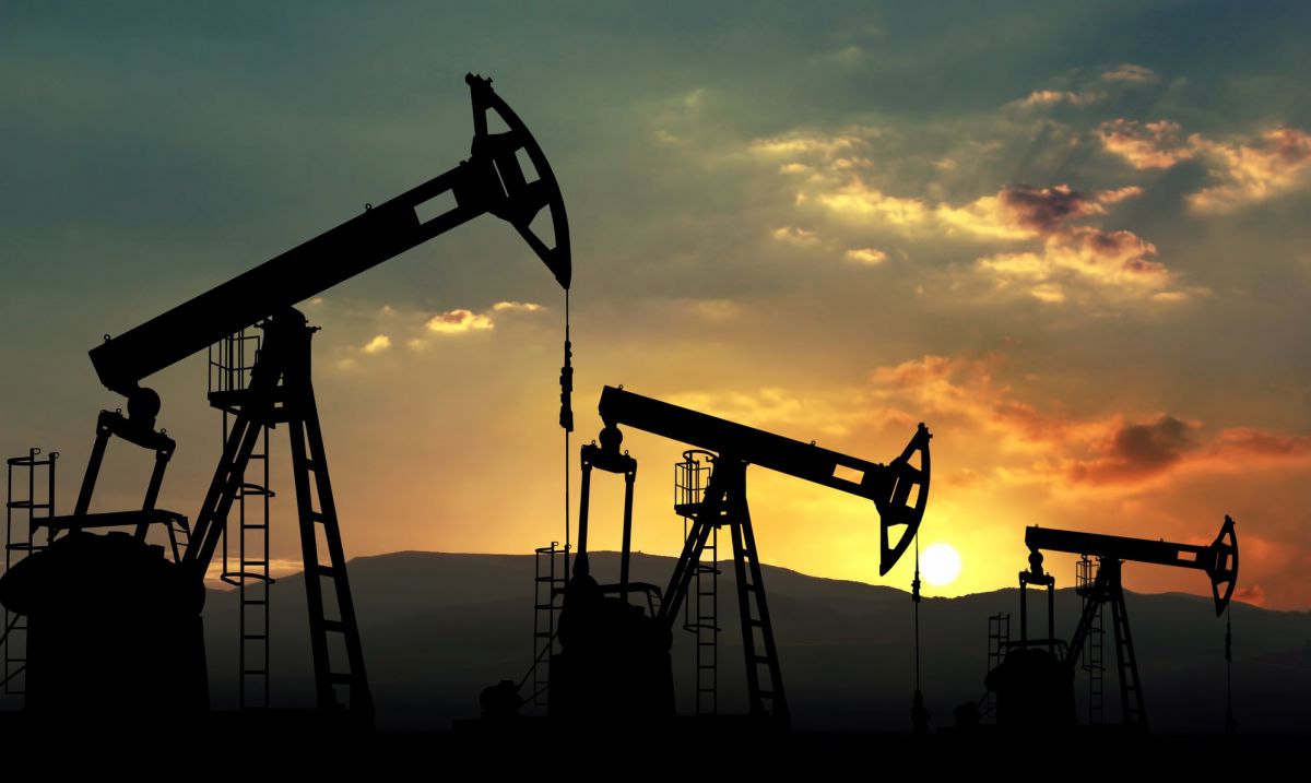 Нафта, газ та економічне зростання країни