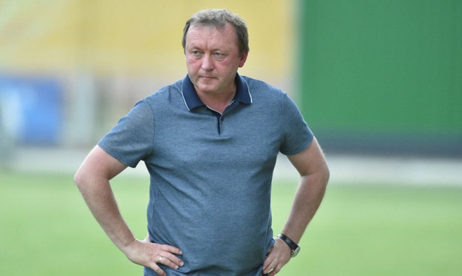 Сигарети — тренеру «Олександрії» не друзі
