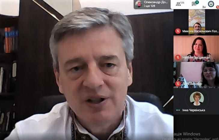 Івано-Франківщина: Святковий міжвишівський марафон